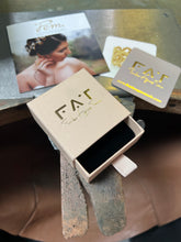 Afbeelding in Gallery-weergave laden, Oorhangers Elegance Blanche