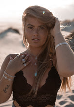 Afbeelding in Gallery-weergave laden, Hanger Cherie Blanche