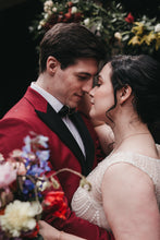 Afbeelding in Gallery-weergave laden, Oorhangers Cherie Gold-plated